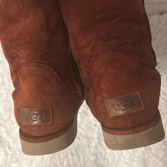 UGG Italian Abree boots size 9 burgundy - Picture 4 of 8